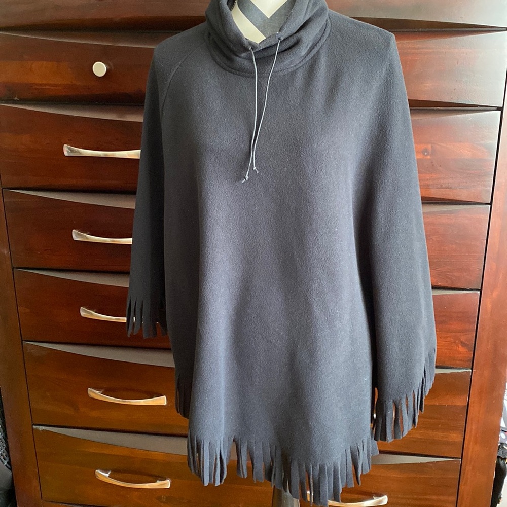 NWT Vintage Razzle Dazzle Poncho